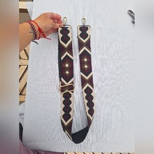 camera or guitar strap